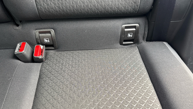 Nissan Juke 1.0 DiG-T N-Connecta 5dr DCT Petrol Hatchback